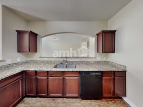 6164 Obsidian Creek Dr in Fort Worth, TX - Building Photo - Building Photo
