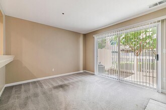 6962 Gregorich Dr in San Jose, CA - Building Photo - Building Photo
