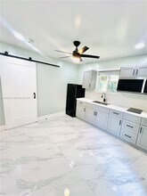 10370 SW 174th Terrace-Unit -2 in Miami, FL - Building Photo - Building Photo