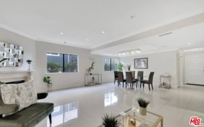 property at 5340 Wilkinson Ave