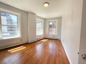 259 North St, Unit 2 in Boston, MA - Building Photo - Building Photo