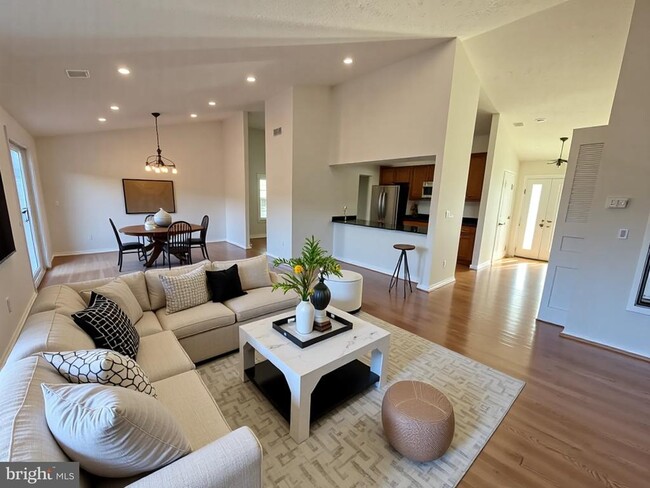 10293 Woodmont Ct in Manassas, VA - Building Photo - Building Photo