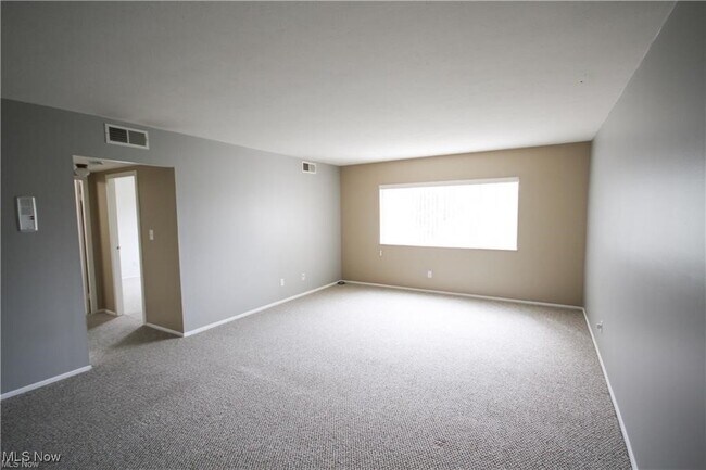 20333 Detroit Rd in Rocky River, OH - Building Photo - Building Photo