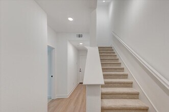 1404 Mountain Laurel Rd in San Marcos, CA - Building Photo - Building Photo