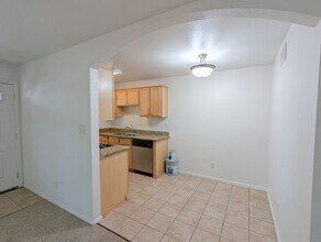 4701 Amber Ln in Sacramento, CA - Building Photo - Building Photo