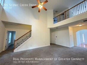 795 Scenic Creek Dr SW in Lawrenceville, GA - Building Photo - Building Photo