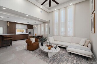 11 Providence Ave in McAllen, TX - Building Photo - Building Photo