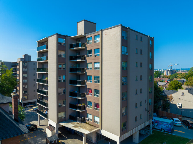 WESTGATE TOWERS II in Hamilton, ON - Building Photo - Building Photo