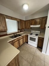 22 Sandalwood Ct in Oviedo, FL - Building Photo - Building Photo