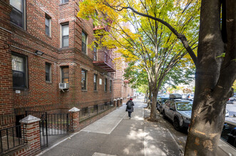 3250 Coney Island Ave in Brooklyn, NY - Building Photo - Building Photo