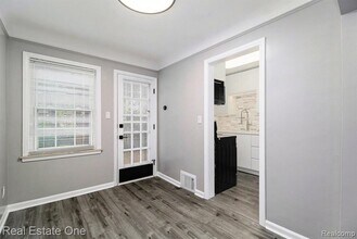 1510 E 4th St in Royal Oak, MI - Building Photo - Building Photo