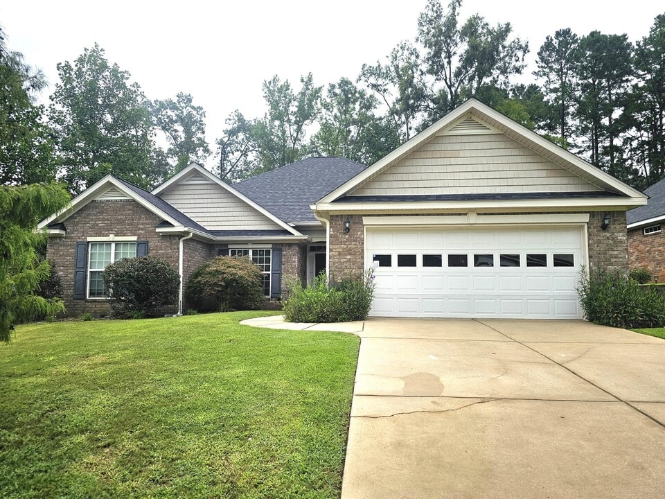 5232 Tilton Dr in Evans, GA - Building Photo