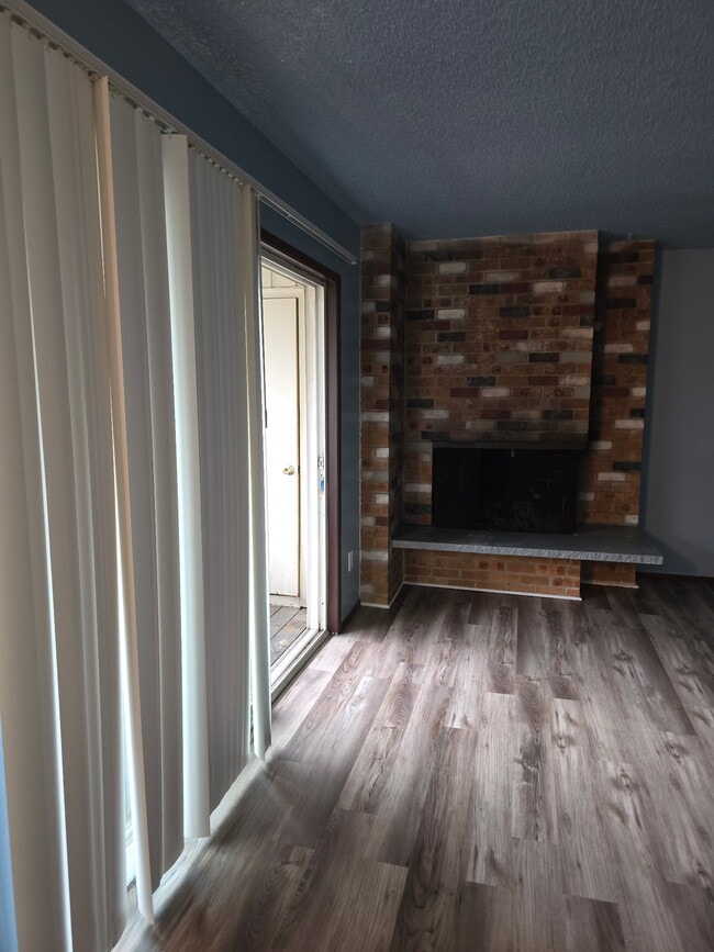 4411 76th Ave W, Unit 2