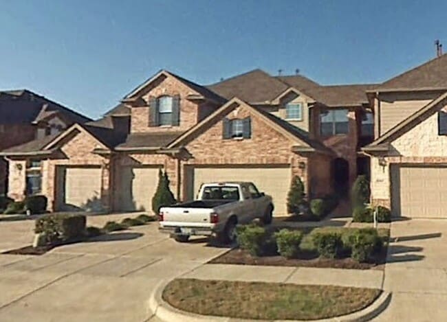 property at 1861 Sandpiper Ln