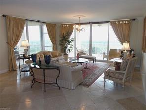 6597 Nicholas Blvd-Unit -801 in Naples, FL - Building Photo - Building Photo