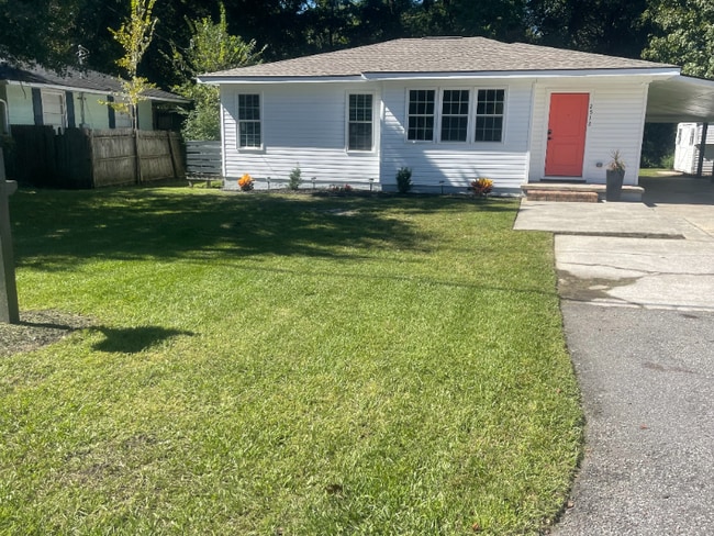 property at 2512 Violet Ave