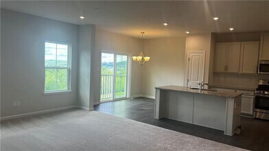 445 Greenwood Dr in Canonsburg, PA - Building Photo - Building Photo
