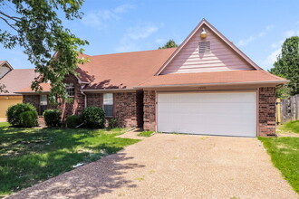 7446 Northwind Cove in Memphis, TN - Building Photo - Building Photo