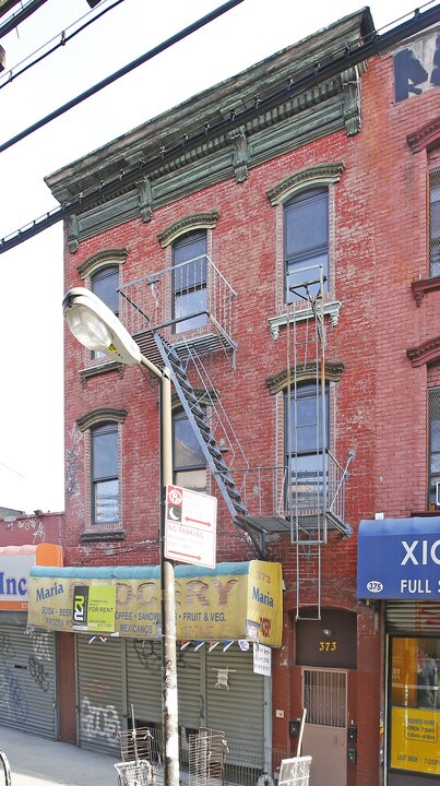 373 Broadway in Brooklyn, NY - Building Photo