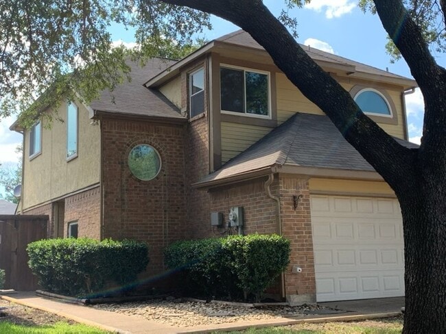 property at 4925 Tree Top Ln