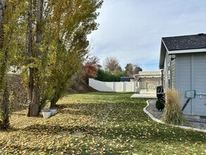 2070 Kelly Dr in Payette, ID - Building Photo - Building Photo