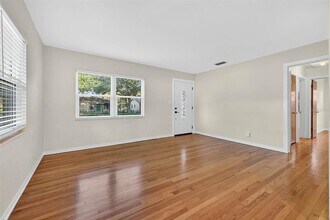 2716 14th St N in St. Petersburg, FL - Building Photo - Building Photo