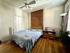 73 Charles St, Unit 2 in Boston, MA - Building Photo - Building Photo