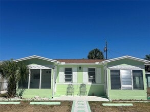 116 145th Ave in Madeira Beach, FL - Building Photo - Building Photo