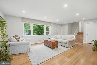 1810 Susquehannock Dr in McLean, VA - Building Photo - Building Photo