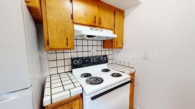 617 W Santa Fe Ave in Merced, CA - Building Photo - Building Photo