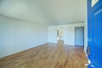 10509 SE 227th St in Kent, WA - Building Photo - Building Photo