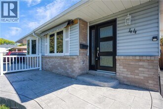 44 Marblehead Crescent in Brampton, ON - Building Photo - Building Photo