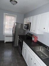 4556 Teesdale St, Unit 1st Flr in Philadelphia, PA - Building Photo - Building Photo