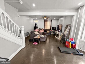 413 Walnut St in Darby, PA - Building Photo - Building Photo