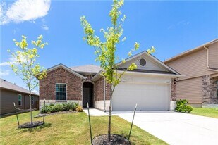 15117 Bullbrier Rd in Austin, TX - Building Photo