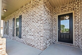 220 Dinner Tree Sq in Huntsville, AL - Building Photo - Building Photo