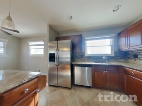 2305 Berkley St in Temple Hills, MD - Building Photo - Building Photo