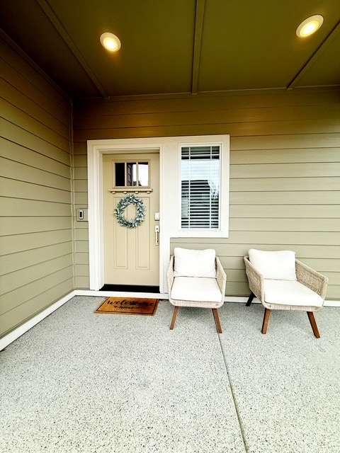 975 Thrush Ct SE in Port Orchard, WA - Building Photo - Building Photo