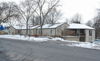 Bellaire Court Apartments