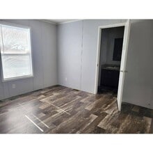 300 W Albert St in Maize, KS - Building Photo - Building Photo