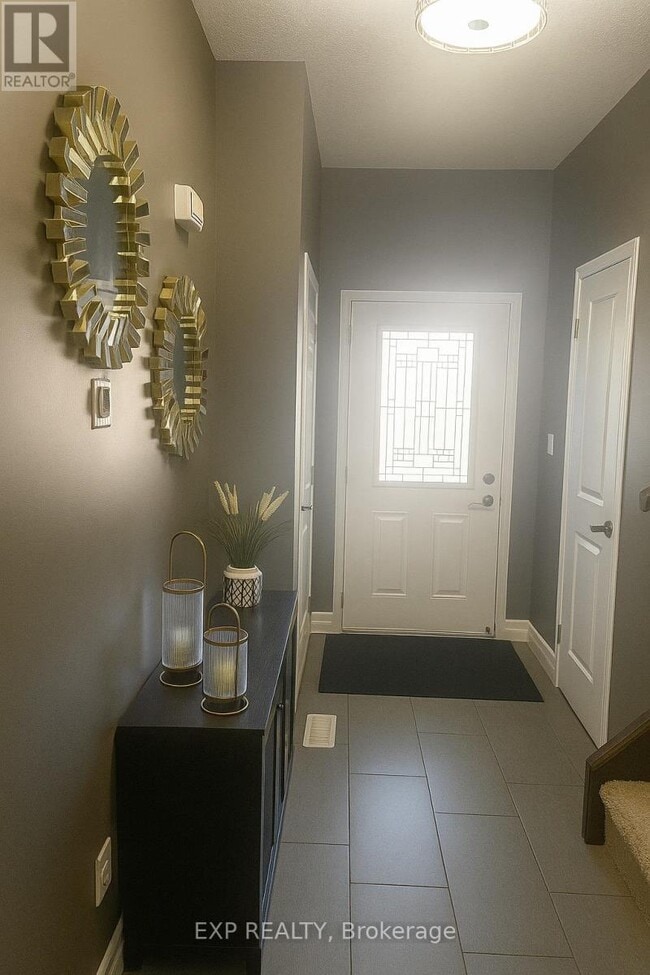 960 Bianca Ct in Kitchener, ON - Building Photo - Building Photo