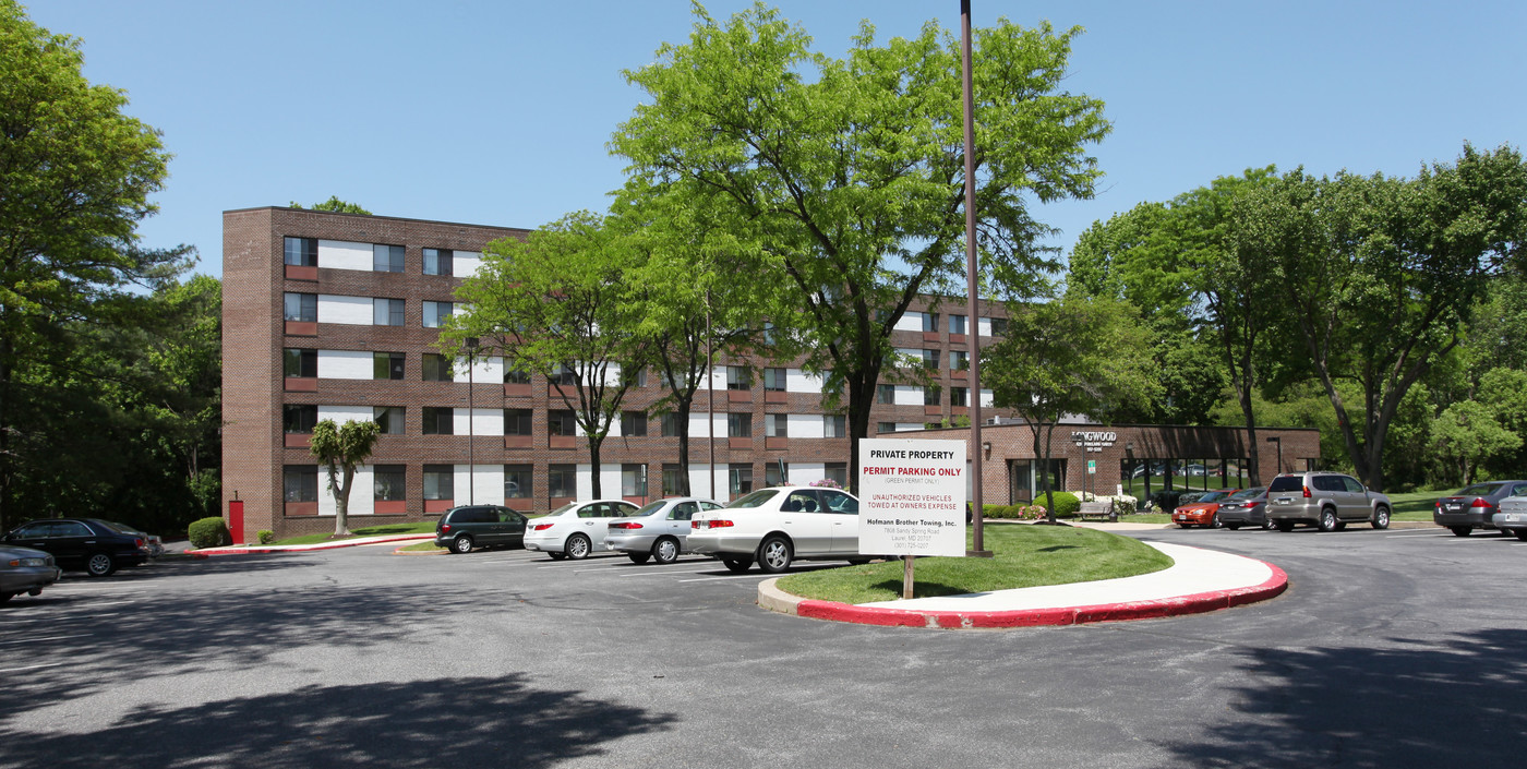 Longwood Apartments in Columbia, MD - Building Photo