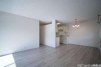 94-1040-1040 Paha Pl in Waipahu, HI - Building Photo - Building Photo