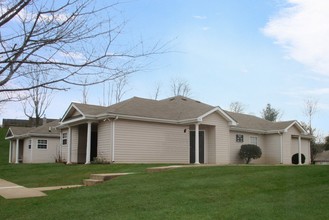 Oakbrook Terrace in Orange, VA - Building Photo - Building Photo