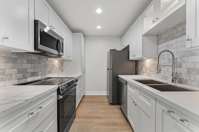 property at 2829 Timmons Ln