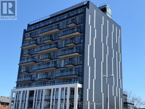 4569 Kingston Rd in Toronto, ON - Building Photo - Building Photo