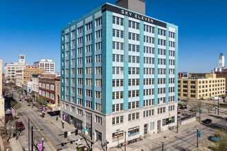 Sky Eleven in Springfield, MO - Building Photo - Building Photo