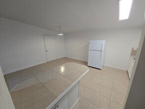 2545 N Flanwill Blvd, Unit 1 in Tucson, AZ - Building Photo - Building Photo
