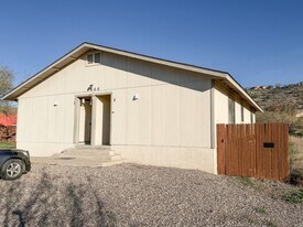 4666 E Beaver Creek Rd in Lake Montezuma, AZ - Building Photo