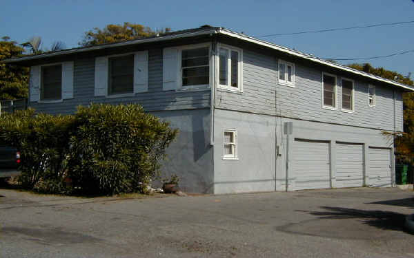 351-371 Anita St in Laguna Beach, CA - Building Photo